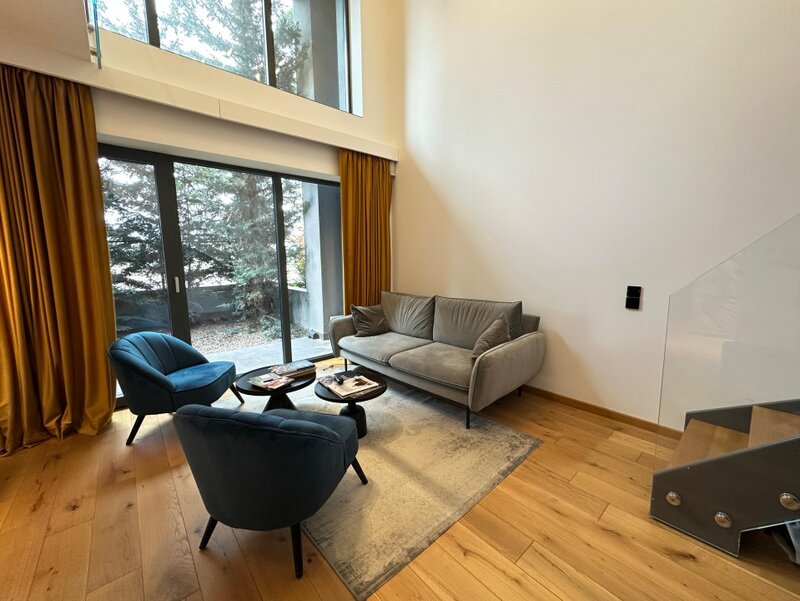 Pipera, duplex modern cu terasa, gradina si sistem smart home complet.